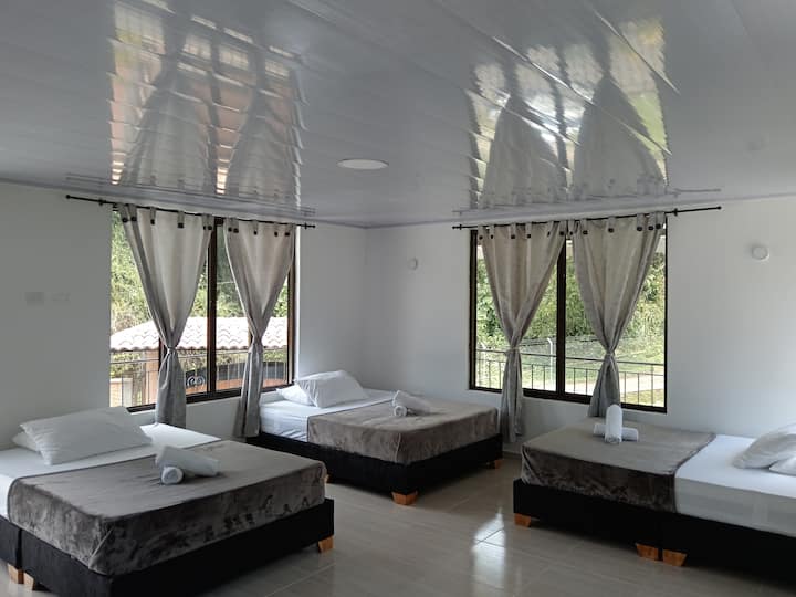 საძინებელი 1