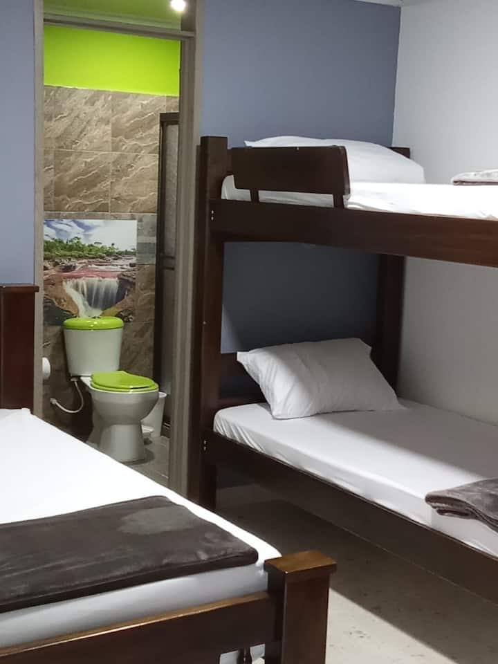 საძინებელი 2