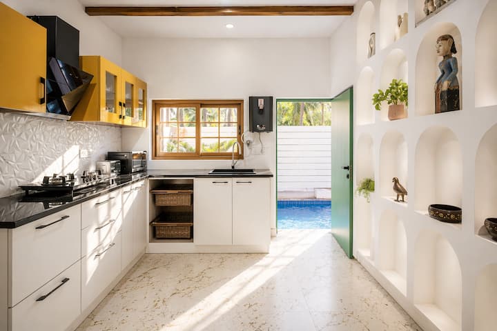Kitchenette image 1