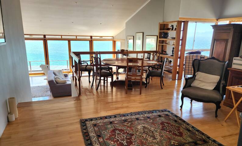 Bay Vista Spectacular gallery image 3