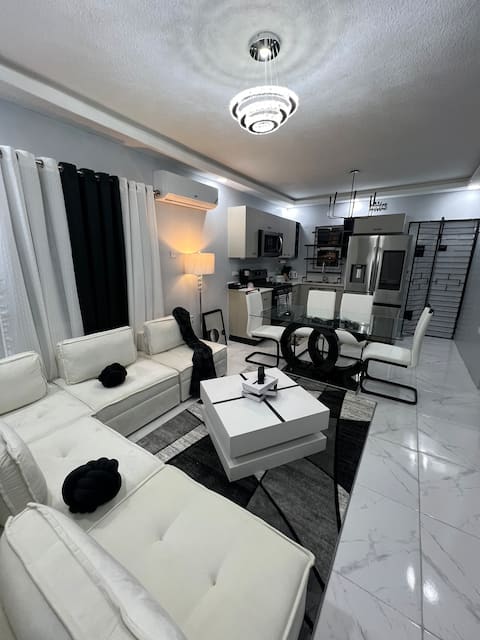 The Smart House Phoenix Park Village 2