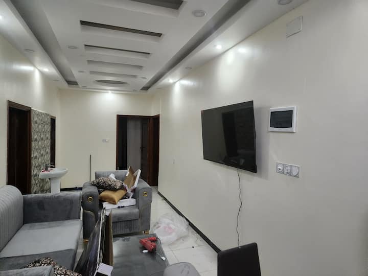 Big Apartment In Hadda - Saná