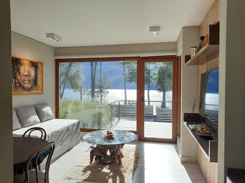Successful Airbnb property: Exclusive Lake Correntoso unit in Villa La Angostura