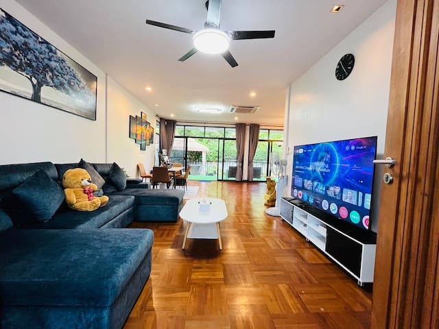 市中心别墅，拥有私家花园 、靠近rca拥有四间卧室 gallery image 5