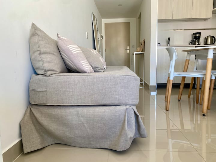 One-bedroom apartment in Monserrat