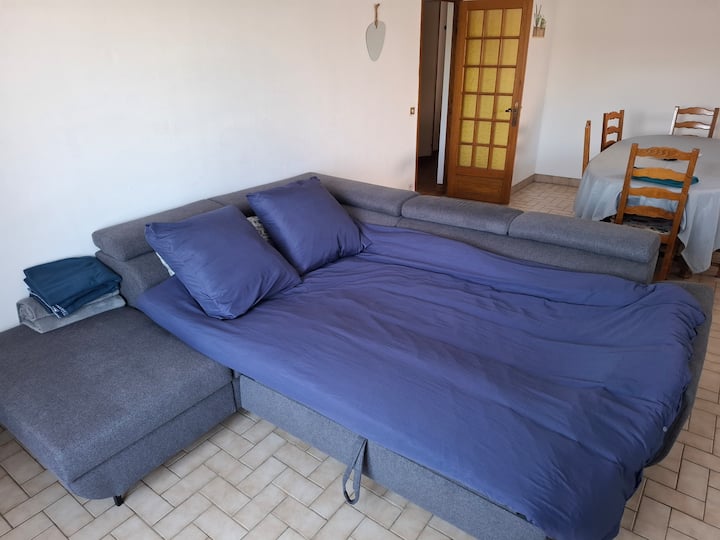 คานาเป้เปิดประทุน 