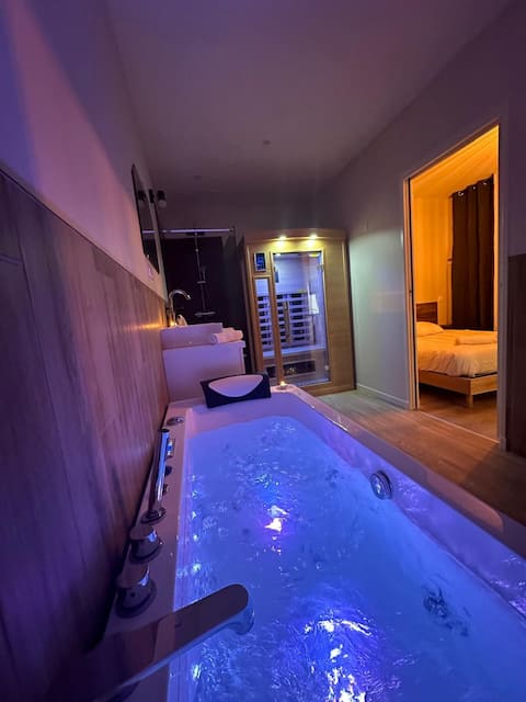 Workshop, sauna and spa