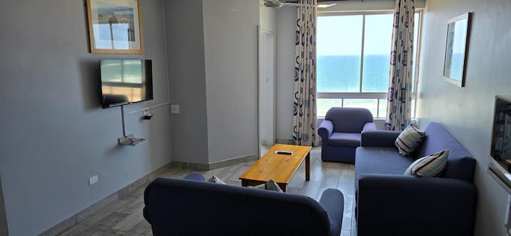 Shaka Shores Apartment 9e - Durban