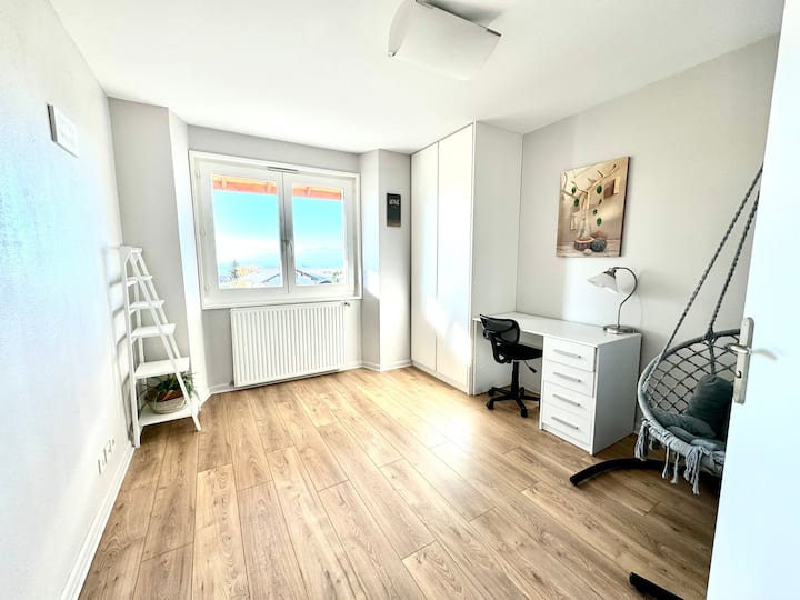 საძინებელი 4