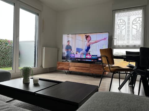 Cozy apartment on the outskirts of Paris