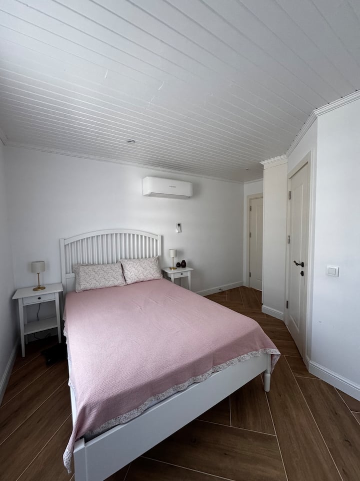 غرفة النوم 2