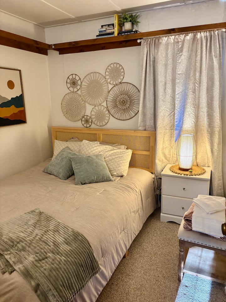 Kitanda cha ukubwa wa malkia