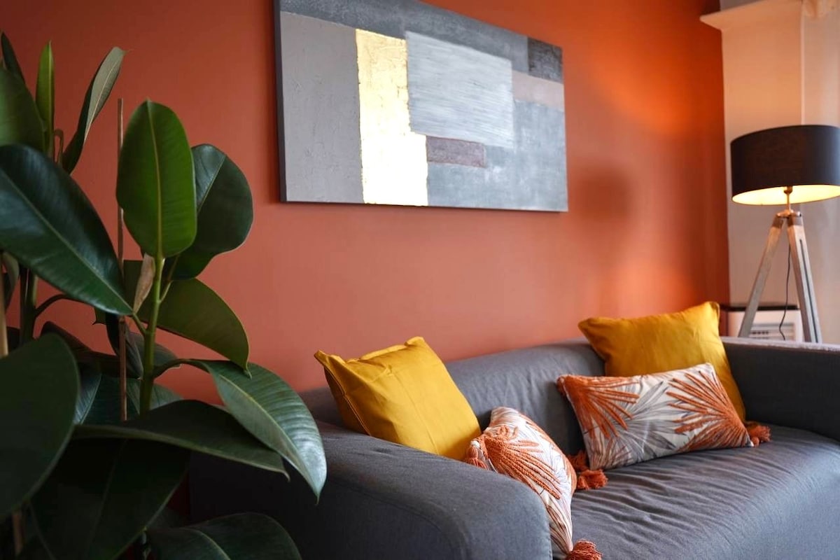 Top performing Airbnb: Barcelonetta apartment in La Barceloneta