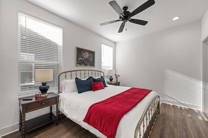 Apartmán s manželskou posteľou King · Odpočinok po objavovaní krajiny Cajunov