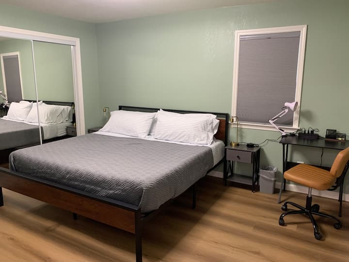 غرفة النوم 2