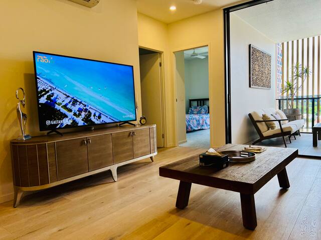 Modern 2-Bed Apartment in a Prime Central Location gallery image 5