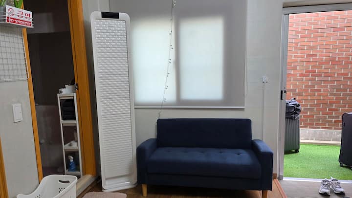 호두나무집 
Walnut House

서울역 도보5분
가족과
친구와
여럿이 - Seoul