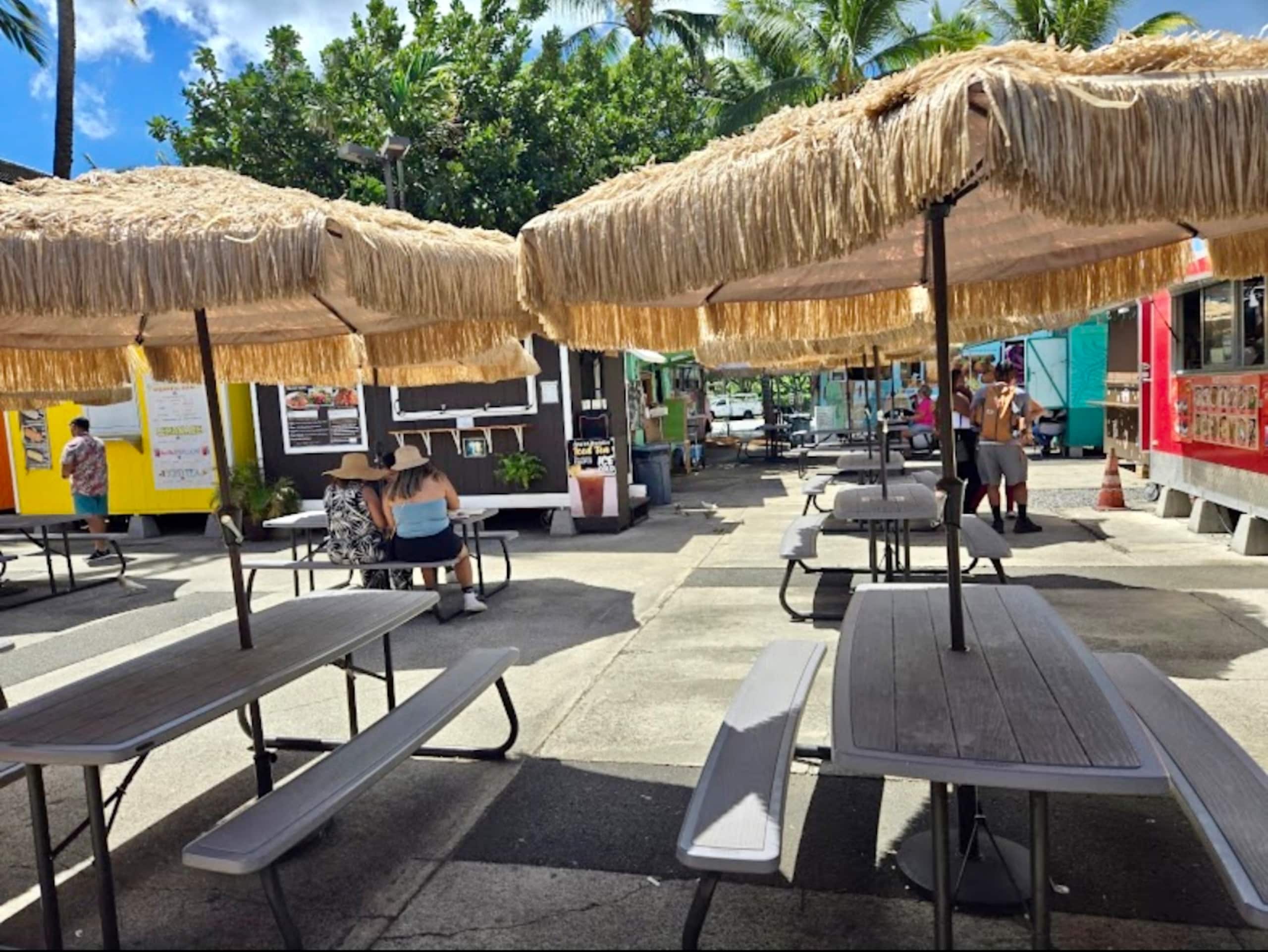 Condo in Honolulu · ★4.97 · Studio · 1 bed · 1 private bath - Image 50