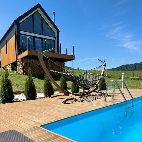 Under_sky(barn)- cottage with pool and tub, PS5