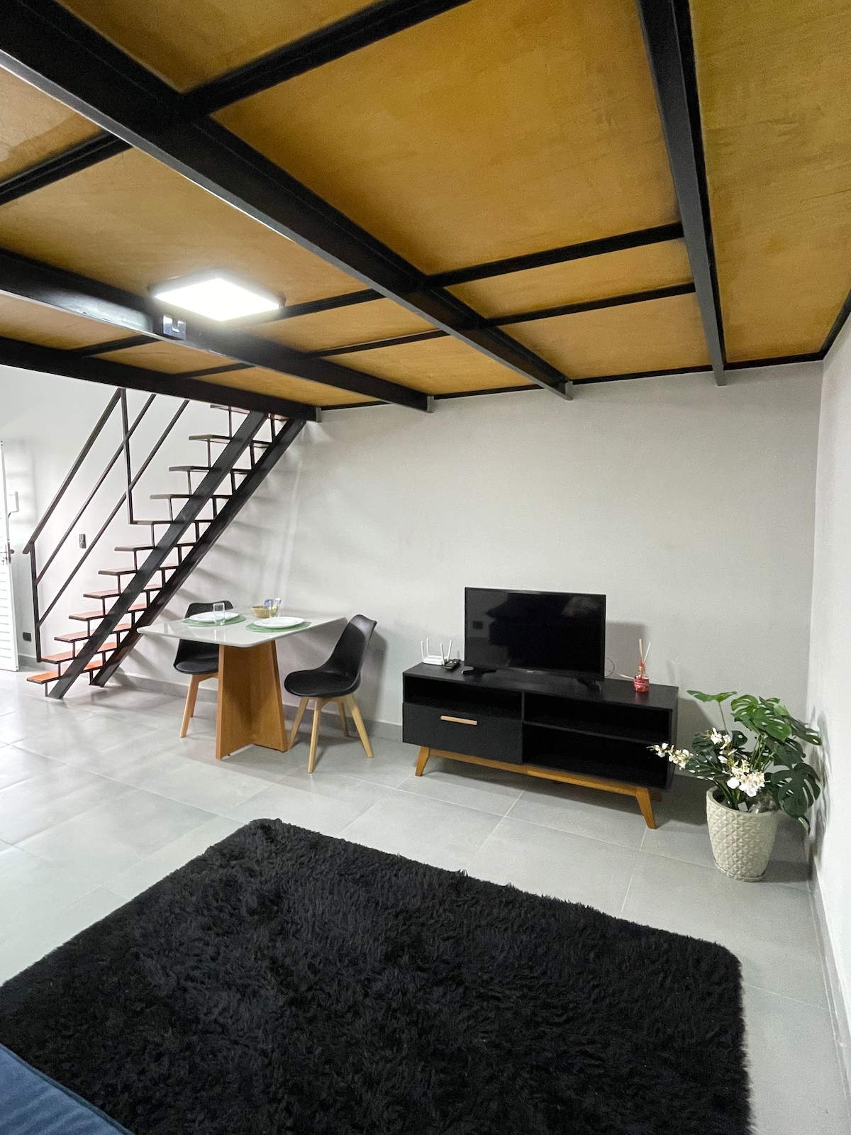 Anúncio popular: Anália Franco Studio 32 near Tatuapé em água Rasa