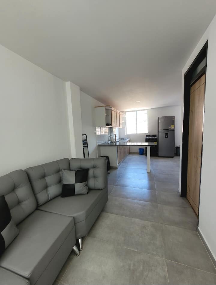 Apartamento Amplio Y Acogedor - Pamplona