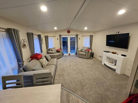 Successful Airbnb property: Number 35, Long Acres Park. in Worcestershire