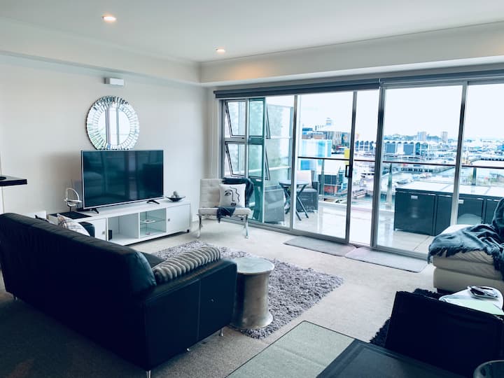 Akw Stay On Water Breathtaking Views In Viaduct - Auckland
