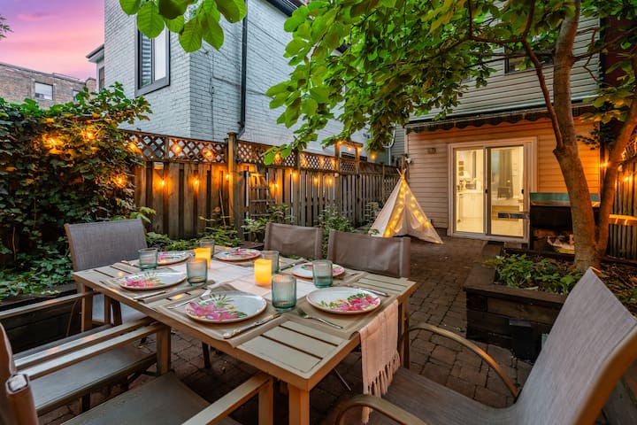 Charming, Spacious 6BR Townhouse near Downtown