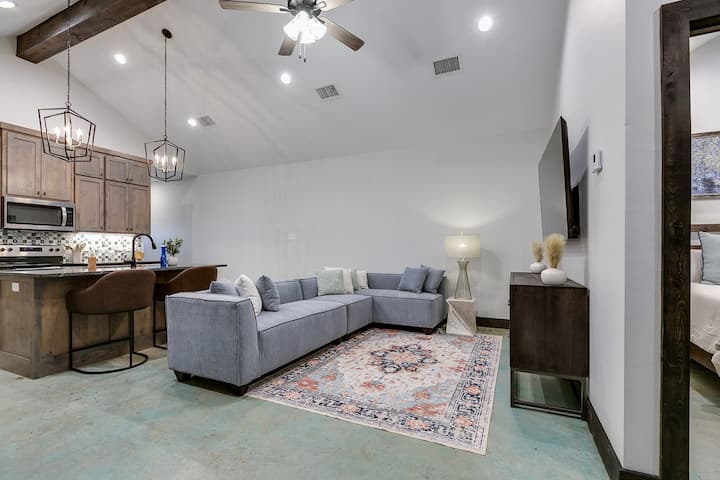 Cozy & Convenient W/ 2br & 2ba - 聖安吉洛