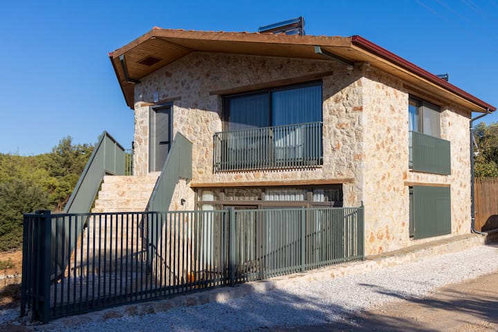 1+1 Stone House With Shared Pool - Kaş