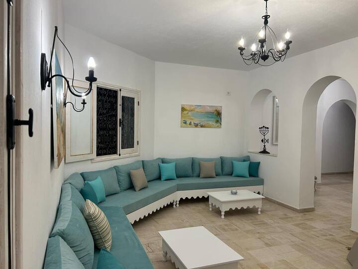 Villa Cosy Dans La Zone Touristique De Djerba - Tunisia