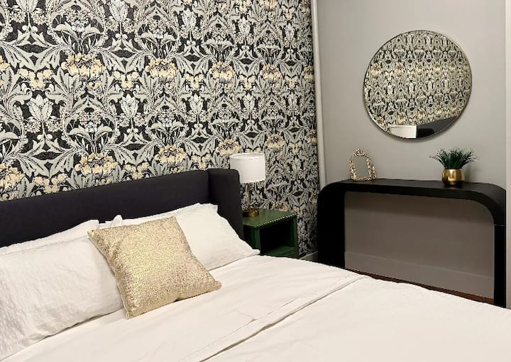 This extra cozy bedroom is perfect for light sleepers who prefer a windowless room.