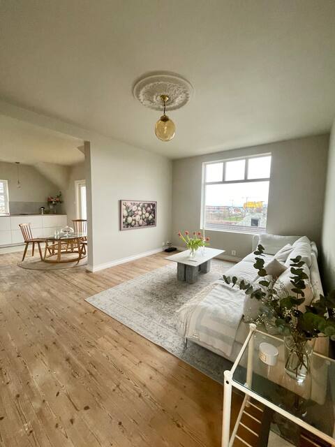 Beautiful Top Apartment with a central location