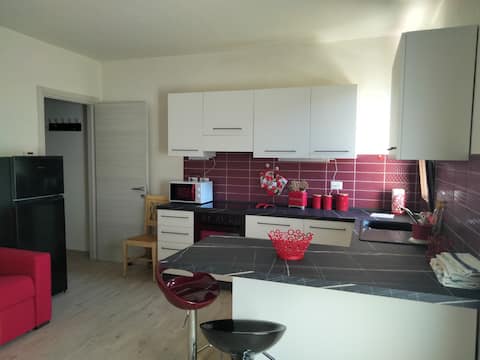 house in the countryside 
 800 meters from the lake