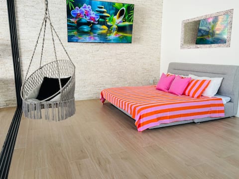 Top Airbnb: Pool House 311 in San Juan Cosalá