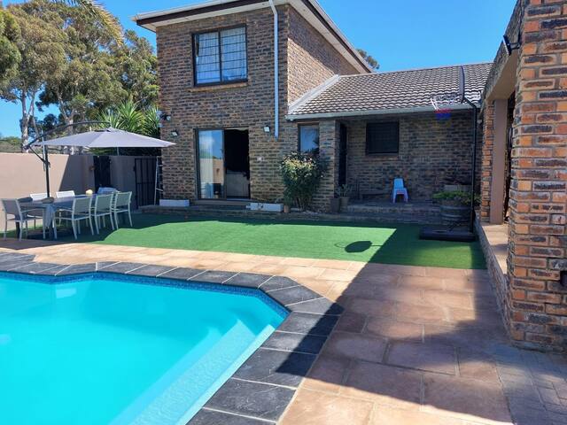 Maglovir B&B complete main house 5 rooms gallery image 2