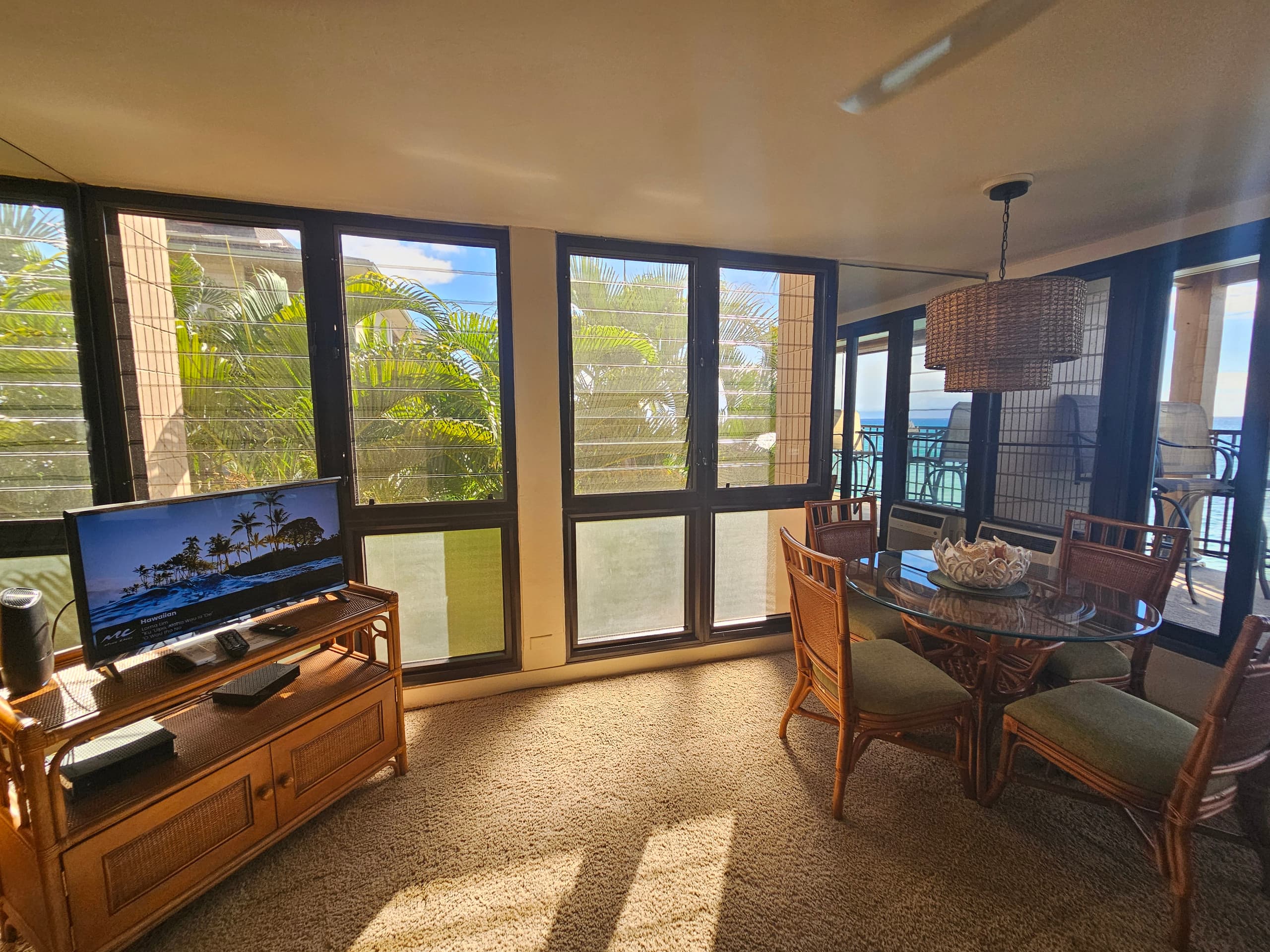 Condo in Lahaina · ★4.88 · 1 bedroom · 1 bed · 1 bath - Image 38