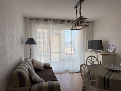 Successful Airbnb property: Sea Dreams. in Fort Mahon Plage