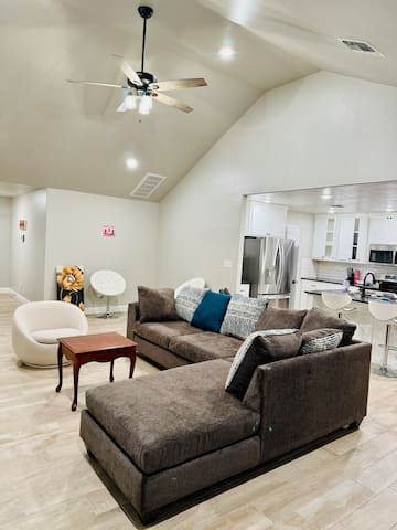 Guest favorite listing in Lawton