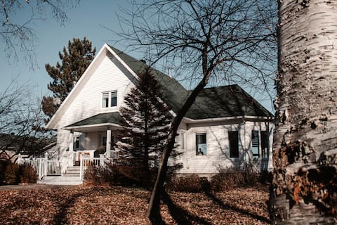 Domaine des Oies Blanches Private beach Lac St-Jean