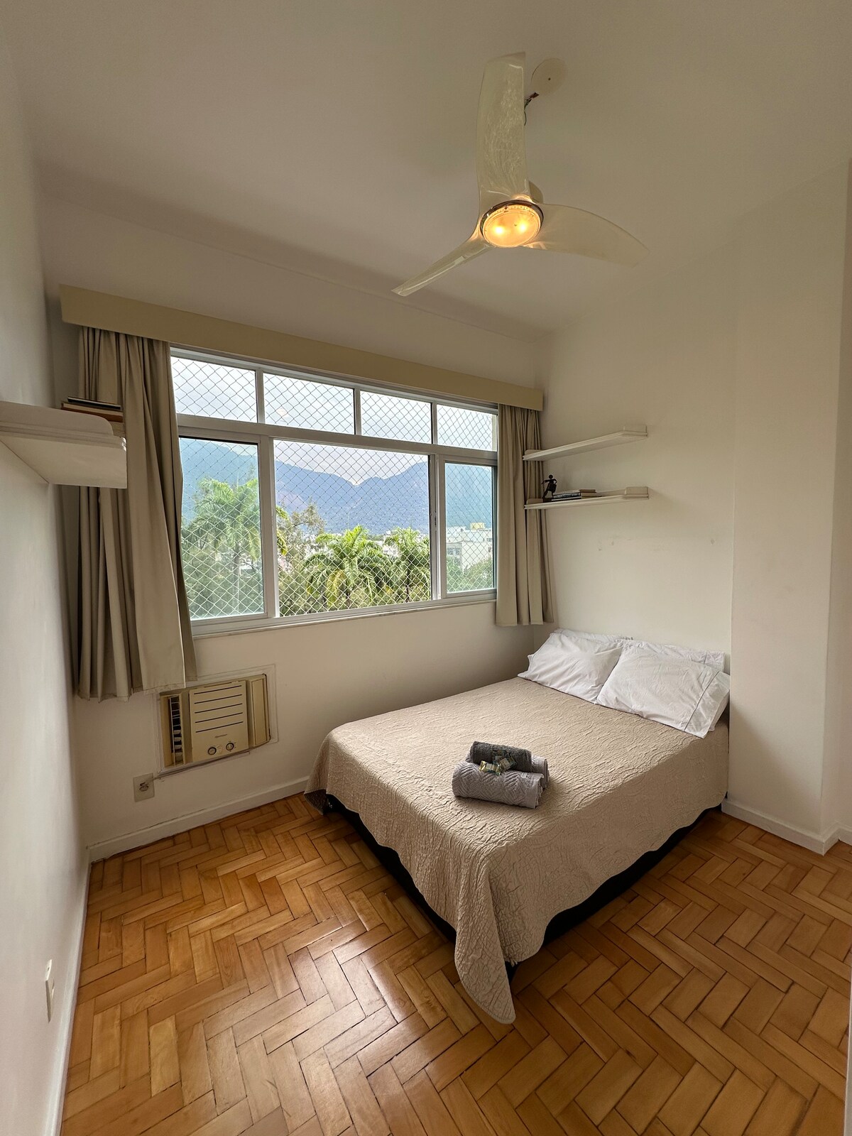 غرفة النوم 1