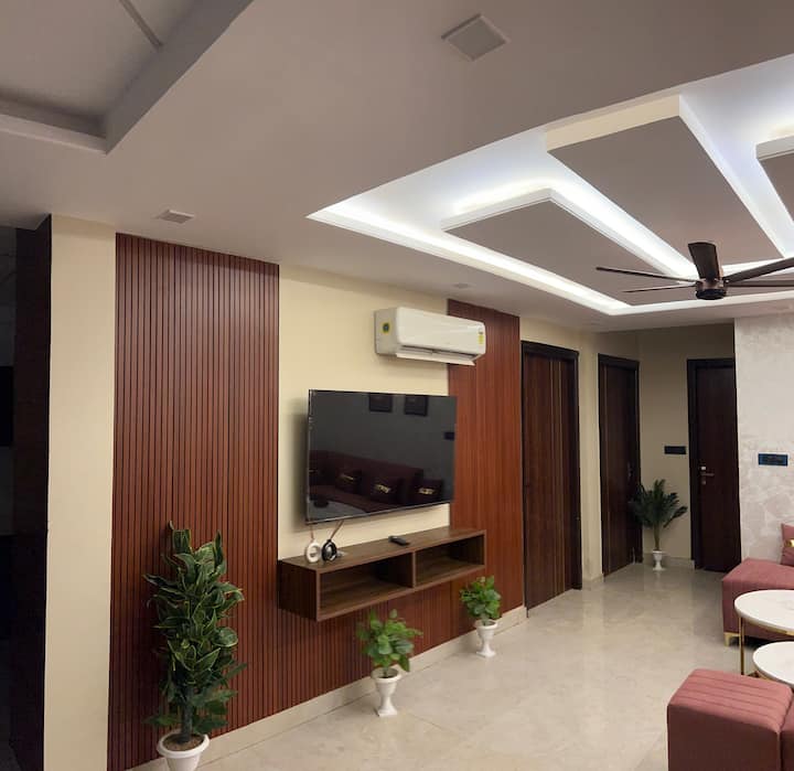 Famjam | 6bhk Vita Veloce - Jaipur