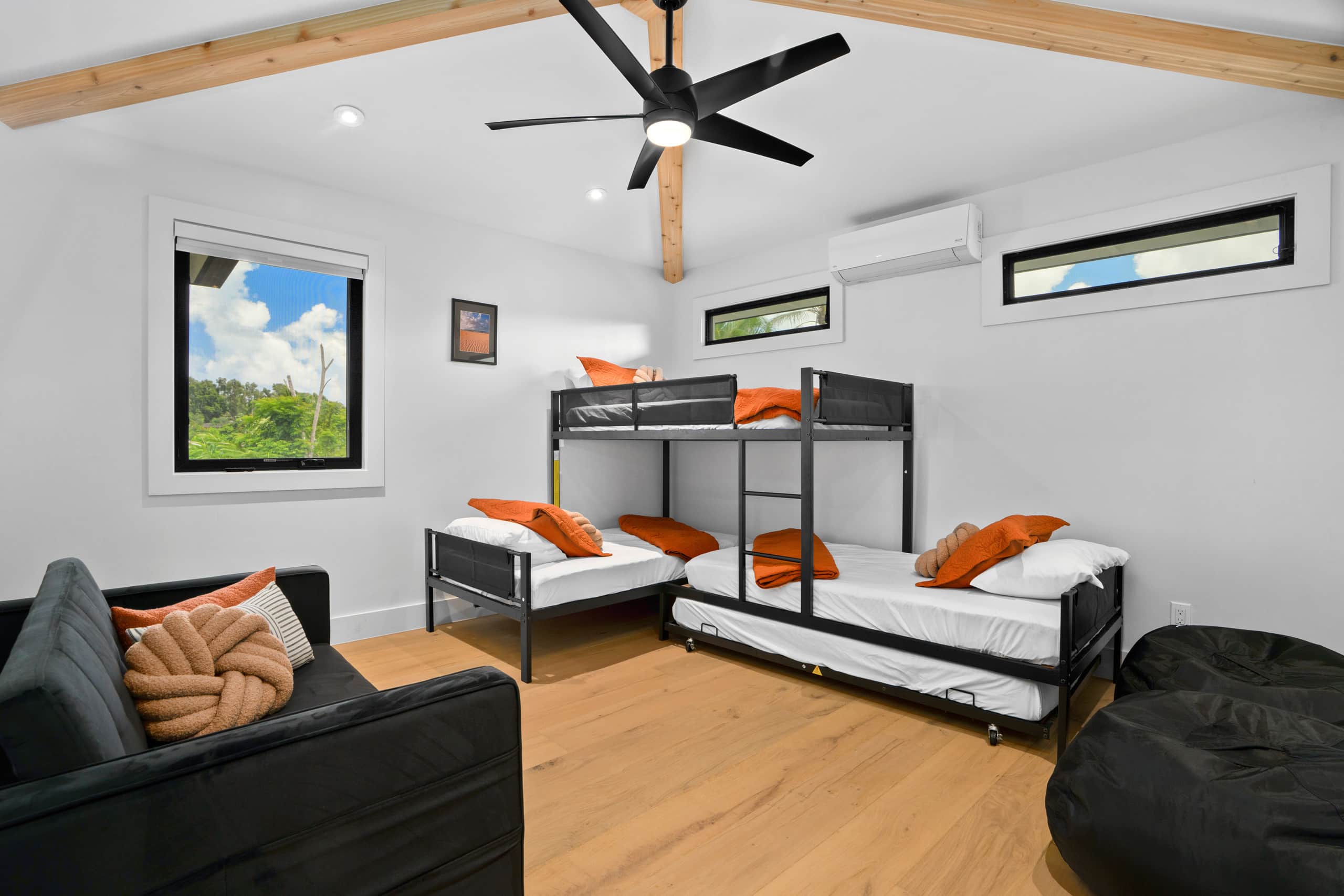 Home in Princeville · ★5.0 · 4 bedrooms · 11 beds · 7.5 private baths - Image 3