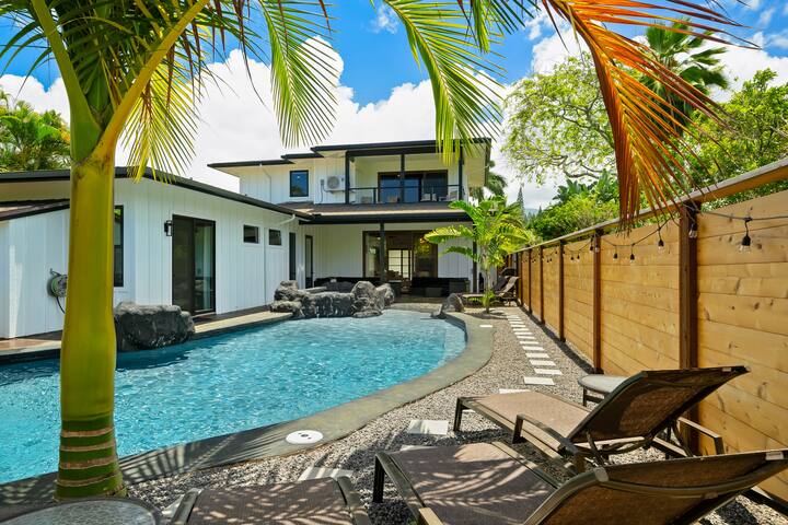 Private Lagoon Pool and Jacuzzi & Theater! gallery image 4
