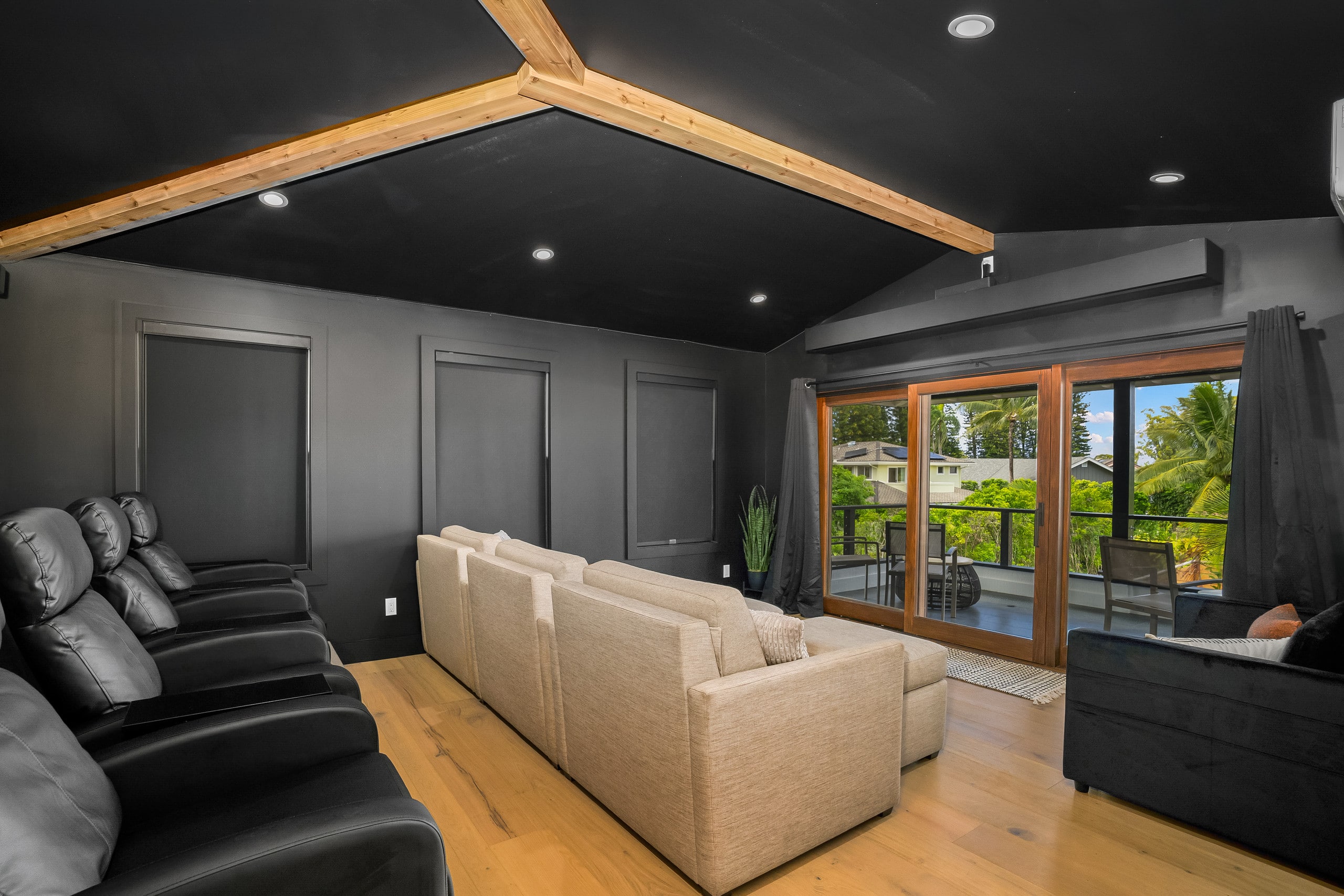 Home in Princeville · ★5.0 · 4 bedrooms · 11 beds · 7.5 private baths - Image 54