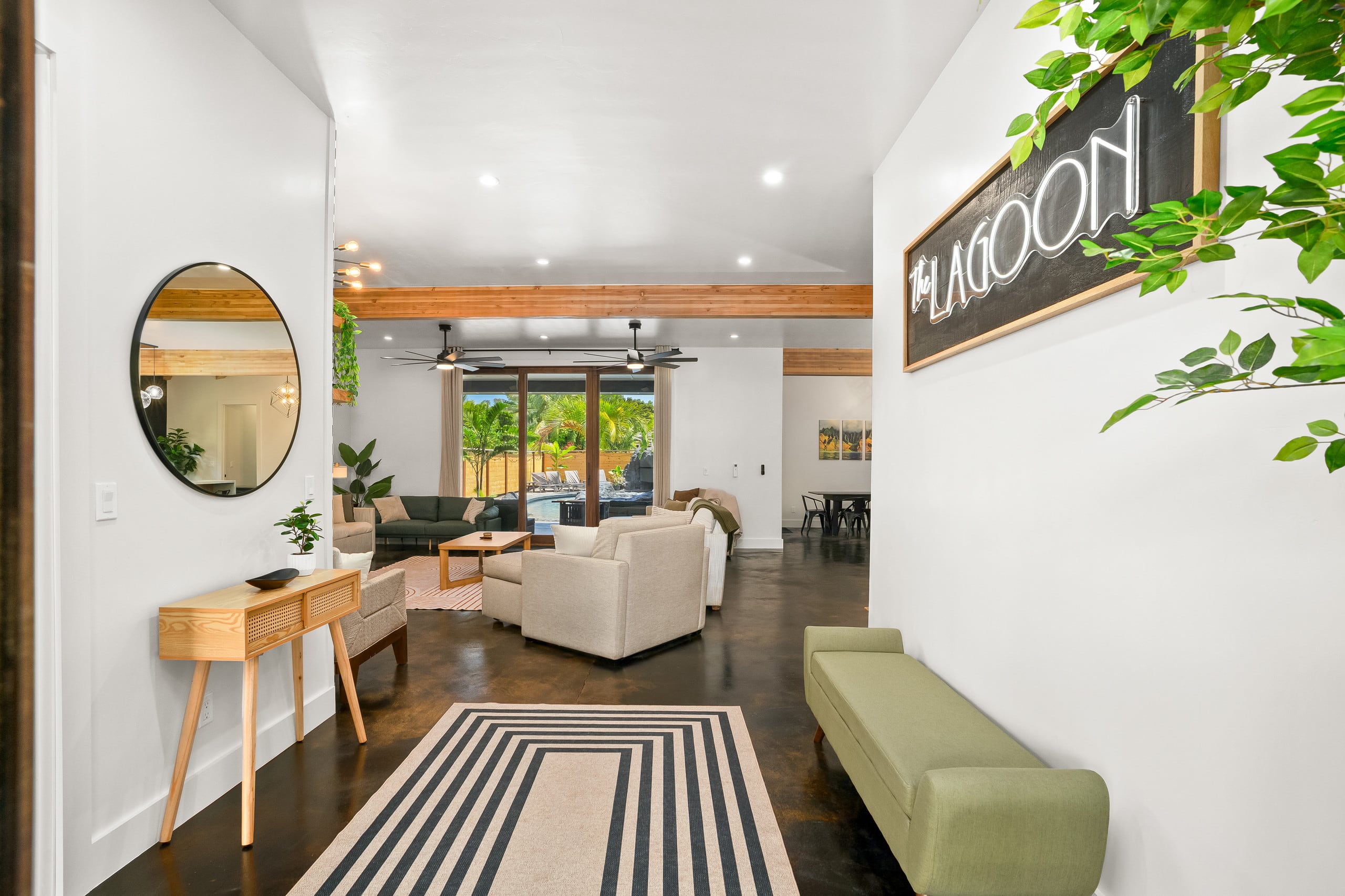 Home in Princeville · ★5.0 · 4 bedrooms · 11 beds · 7.5 private baths - Image 9