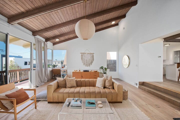Stylish Beach House*ocean Views*parking*beach Gear - Manhattan Beach, CA