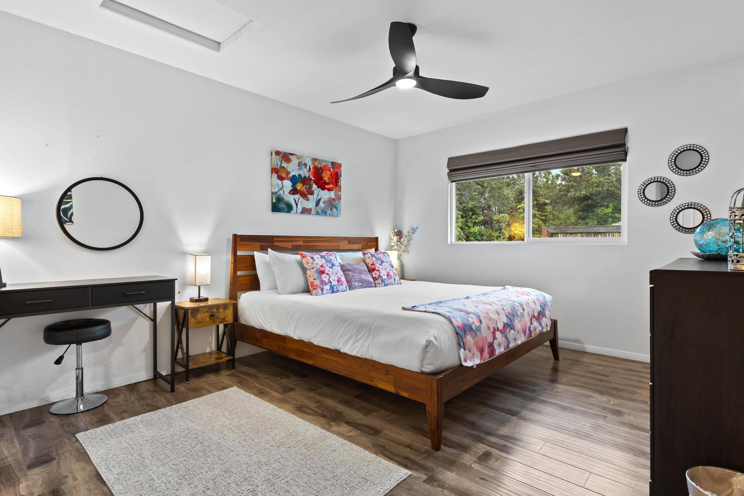Home in Volcano · ★4.99 · 3 bedrooms · 4 beds · 2 baths - Image 35