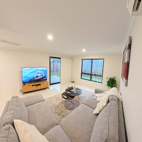 New furnitured comforting home