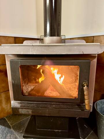 Rustic House & Cosy Cottage gallery image 2